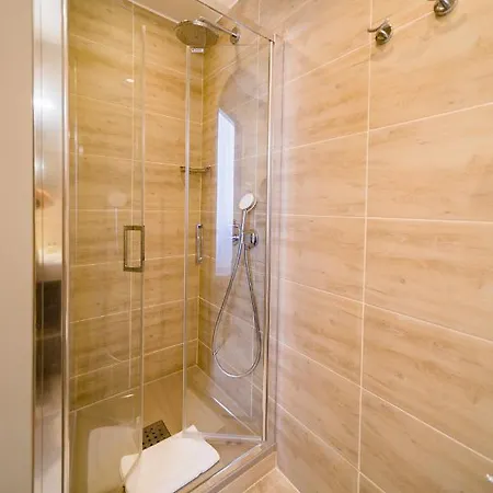 فندق Le Rabelais 3*